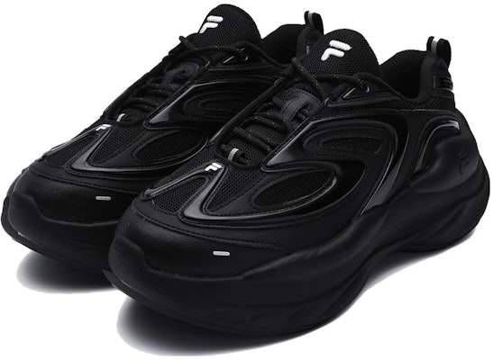 FILA FUSION Buzzard Sneakers 'Core Black' Lelaki Hitam Kasut Sukan T12M341103FBA Lookbook FILA FUSION Buzzard Sneakers 'Core Black' Lelaki Hitam Kasut Sukan T12M341103FBA