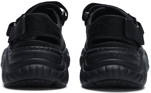 FILA FUSION 贝壳凉鞋‘黑色’ T12M321401FBK Shop FILA FUSION 贝壳凉鞋‘黑色’ T12M321401FBK