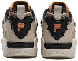 FILA FUSION斐乐潮牌 Desperado Low 加厚舒適百搭氣質 低幫 復古籃球鞋 男款 米棕 Shop FILA FUSION斐乐潮牌 Desperado Low 加厚舒適百搭氣質 低幫 復古籃球鞋 男款 米棕