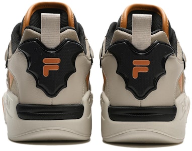 FILA FUSION斐乐潮牌 Desperado Low 加厚舒適百搭氣質 低幫 復古籃球鞋 男款 米棕 Shop FILA FUSION斐乐潮牌 Desperado Low 加厚舒適百搭氣質 低幫 復古籃球鞋 男款 米棕