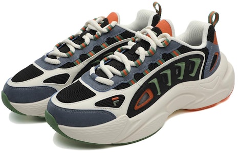 Sepatu Fila Fusion Fashion Daddy 'Hitam Abu-abu' T12M331601FBP Purchase Sepatu Fila Fusion Fashion Daddy 'Hitam Abu-abu' T12M331601FBP