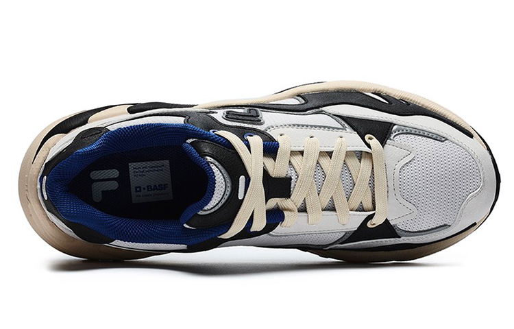 Lookbook FILA FUSION フラッシュスニーカー (グレー/ブラック) T12M231117FNA