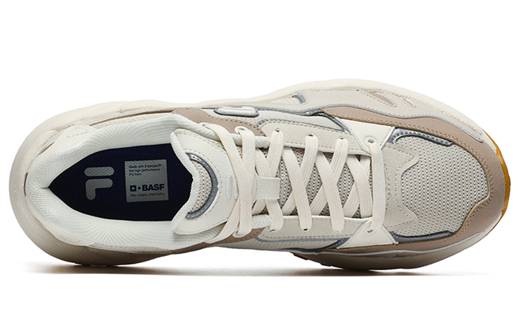 Lookbook FILA FUSION フラッシュスニーカー (グレーブラウン) T12M231117FRL