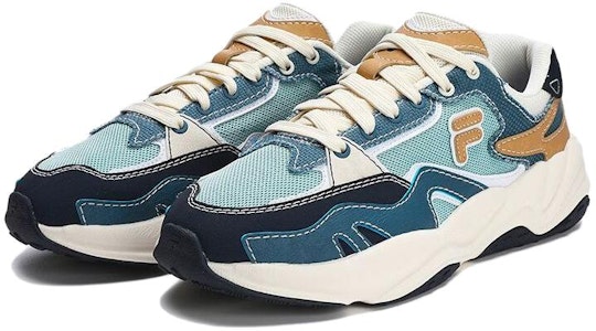 FILA FUSION Sepatu Flash 'Biru Tan' T12M321101FHO Lookbook FILA FUSION Sepatu Flash 'Biru Tan' T12M321101FHO