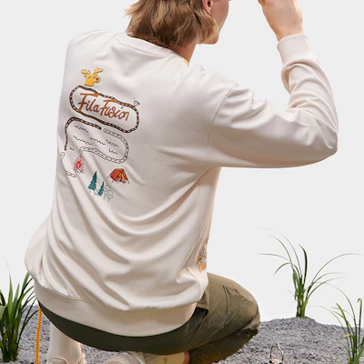 FILA FUSION FOB 男女款寬鬆圓領衛衣-麥芽色 T11U333206FBG Shop FILA FUSION FOB 男女款寬鬆圓領衛衣-麥芽色 T11U333206FBG