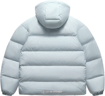 FILA FUSION 寬鬆連帽拉鍊防風羽絨外套 灰色 T11U443905F-GY Lookbook FILA FUSION 寬鬆連帽拉鍊防風羽絨外套 灰色 T11U443905F-GY