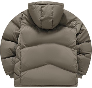 FILA FUSION FUSIONEER 1911 Jaket Hoodie Coklat Unisex Hangat Musim Dingin Fashion. T11U343901F-BN Lookbook FILA FUSION FUSIONEER 1911 Jaket Hoodie Coklat Unisex Hangat Musim Dingin Fashion. T11U343901F-BN