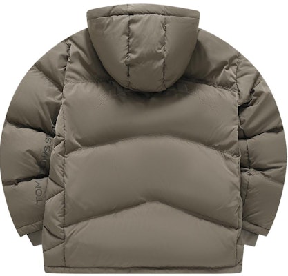 FILA FUSION FUSIONEER 1911 Unisex Brown Hooded Puffer Jacket Winter Warm Fashion. T11U343901F-BN Lookbook FILA FUSION FUSIONEER 1911 Unisex Brown Hooded Puffer Jacket Winter Warm Fashion. T11U343901F-BN