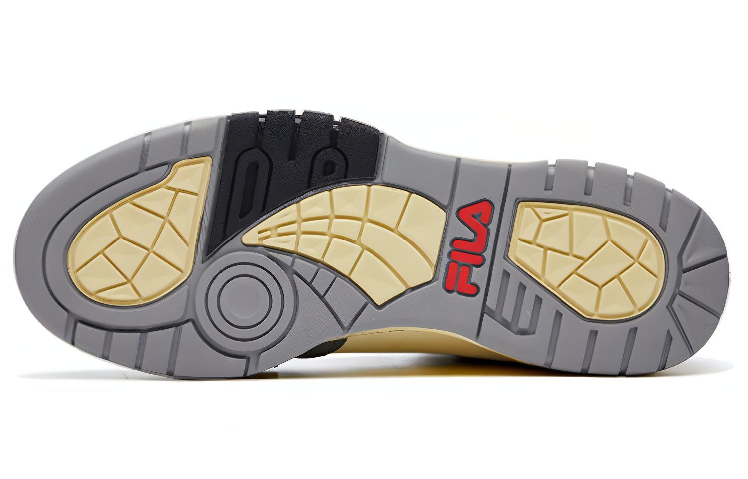 Shop FILA FUSION 高帮复古篮球鞋‘深绿色’ T12W111204FGS