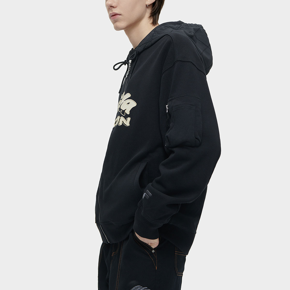 Details for FILA Fusion 字母標誌印花拼色連帽針織外套 黑色 男女通用 T11U413504F-BK