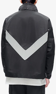 FILA Fusion Jaket Hoodie Ringan Hitam Pakaian Olahraga Kasual T81M216750F-BK Purchase FILA Fusion Jaket Hoodie Ringan Hitam Pakaian Olahraga Kasual T81M216750F-BK