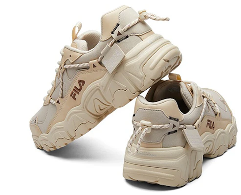 FILA Fusion Baskets Basses Dad Shoe ''Beige Patte de Chat'' T12M115205FAG Shop FILA Fusion Baskets Basses Dad Shoe ''Beige Patte de Chat'' T12M115205FAG