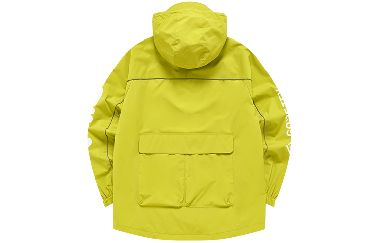 Lookbook FILA Fusion 户外多口袋连帽梭织夹克 亮青绿色 T11M211708FGN