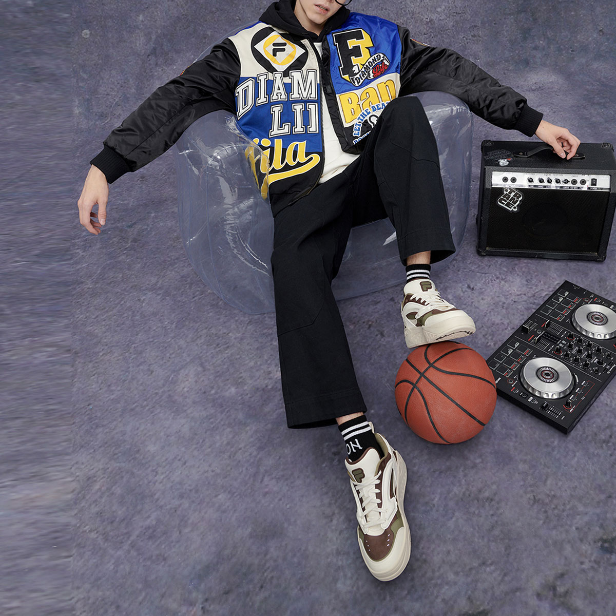 FILA FUSION Oversized Colorblock Letter Print Puffer Jacket - Black (). T11M342901F-BK 圖 7