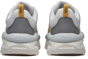 Fila Fusion 斐樂潮牌 QD96 運動時尚老爹鞋 灰白色 Shop Fila Fusion 斐樂潮牌 QD96 運動時尚老爹鞋 灰白色