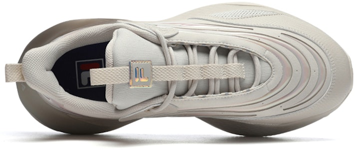 FILA FUSION斐樂潮牌 Ray 2 運動休閒鞋 男款 米色 Lookbook FILA FUSION斐樂潮牌 Ray 2 運動休閒鞋 男款 米色