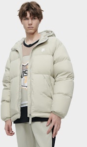 휠라 퓨전 RDS 시빅 그레이 다운 자켓 후디 - 스타일리시 & 따뜻함. T11M345909F-GY Shop 휠라 퓨전 RDS 시빅 그레이 다운 자켓 후디 - 스타일리시 & 따뜻함. T11M345909F-GY