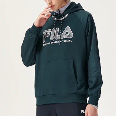 FILA FUSION Retro Logo Hoodie Grafis Biru Laut T11M141201F-DB Sizing FILA FUSION Retro Logo Hoodie Grafis Biru Laut T11M141201F-DB