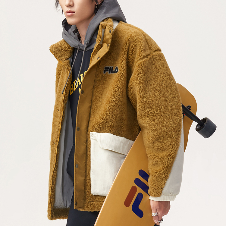 FILA FUSION Teddy Fleece Logo Jacket in Camel Brown. T11M146501F-BN 圖 4