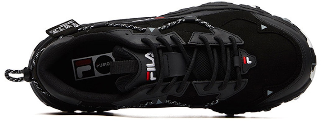 휠라 퓨전 트레이너 블랙/화이트 (Fila Fusion 트레이너 블랙/화이트 is also good and shorter) T12M115205FBK Lookbook 휠라 퓨전 트레이너 블랙/화이트 (Fila Fusion 트레이너 블랙/화이트 is also good and shorter) T12M115205FBK