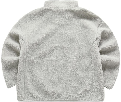 FILA FUSION 男女款羊羔絨外套 淺卡其色。 T11U413902F-LK Lookbook FILA FUSION 男女款羊羔絨外套 淺卡其色。 T11U413902F-LK