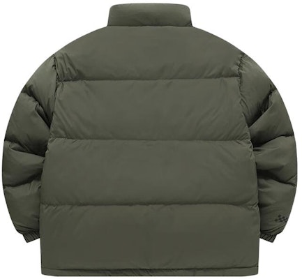FILA Fusion Unisex Puffer Jacket Solid Logo High Neck Warm Down - Sangno Green. T11U343904F-GN Lookbook FILA Fusion Unisex Puffer Jacket Solid Logo High Neck Warm Down - Sangno Green. T11U343904F-GN