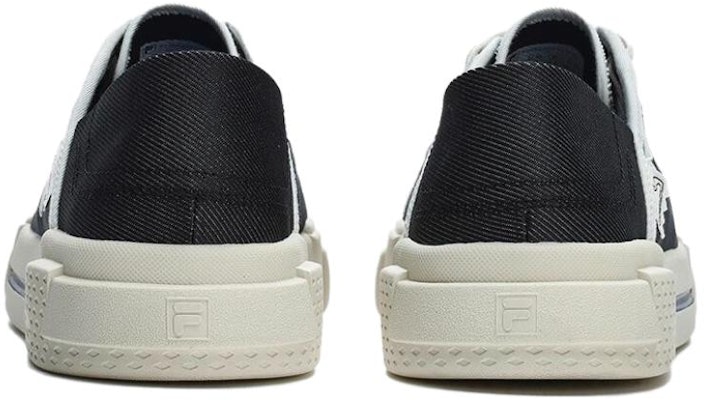 FILA FUSION斐樂潮牌 Wallride Dx 一腳蹬 防滑耐磨 低幫 帆布鞋 男款 黑白 Lookbook FILA FUSION斐樂潮牌 Wallride Dx 一腳蹬 防滑耐磨 低幫 帆布鞋 男款 黑白