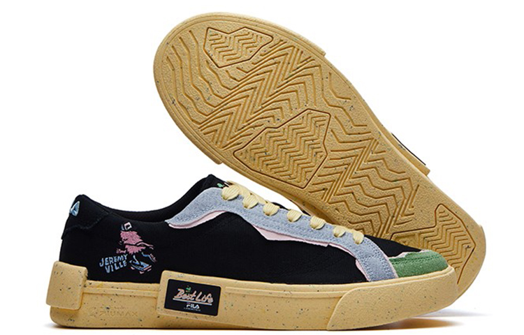 Purchase FILA FUSION × Jeremyville ブラック T12M135104FBG