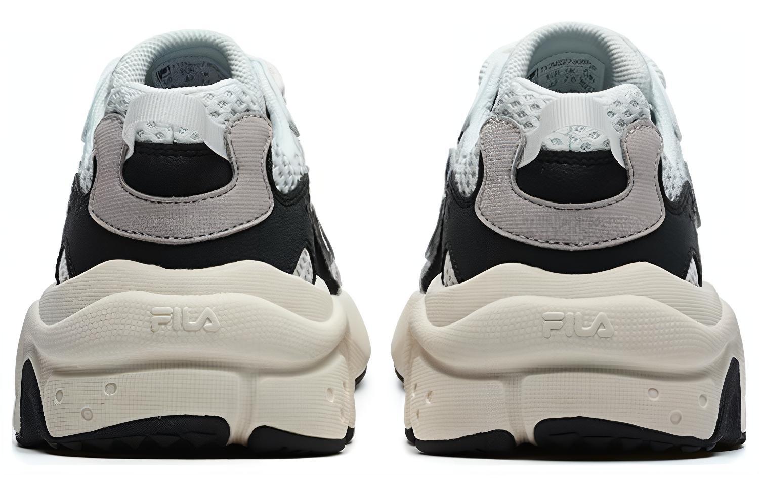 Lookbook Sneakers FILA FUSION x Raccoon 'Kelabu Putih' T12M227303FVP