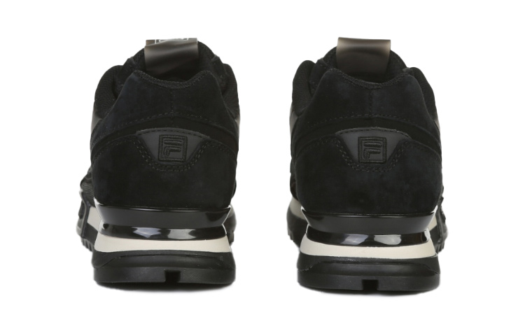 Lookbook 휠라 갤럭시 유니버스 (Hwilla Gaelleoksi Unibeoseu) 1GM01198_001