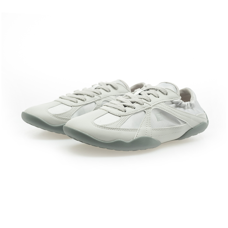 Order FILA GLIO - Sepatu Klasik Gaya Sehari-hari Warna Abu-Abu Polos. FS261OD03X030-031