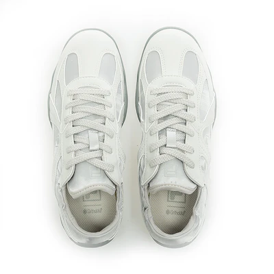 FILA GLIO - Sepatu Klasik Gaya Sehari-hari Warna Abu-Abu Polos. FS261OD03X030-031 Sizing FILA GLIO - Sepatu Klasik Gaya Sehari-hari Warna Abu-Abu Polos. FS261OD03X030-031