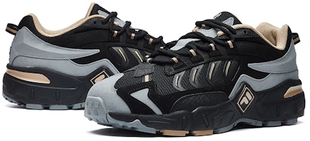 FILA经典运动鞋 黑色/灰色 F12M031127FBG Shop FILA经典运动鞋 黑色/灰色 F12M031127FBG