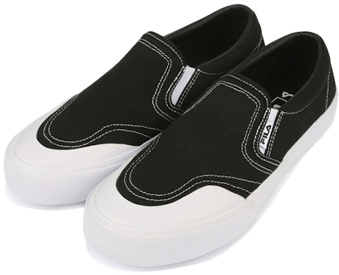 FILA Guard Slip-On Kanvas 'Edisi Korea - Hitam dan Putih' 1XM01164_013 Order FILA Guard Slip-On Kanvas 'Edisi Korea - Hitam dan Putih' 1XM01164_013