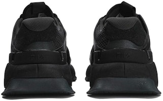 Kasut Sukan FILA Insetto 'Core Black' F12M321103FBD Lookbook Kasut Sukan FILA Insetto 'Core Black' F12M321103FBD