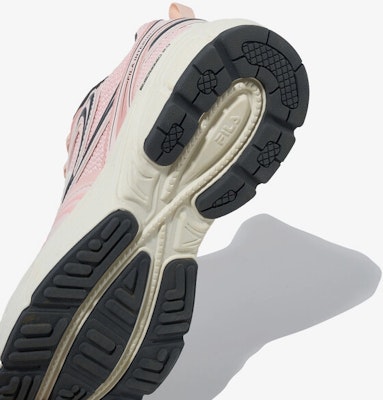Fila Interrun Blossom Sneakers White/Pink/White 11001RM02699H155 Cheap Fila Interrun Blossom Sneakers White/Pink/White 11001RM02699H155