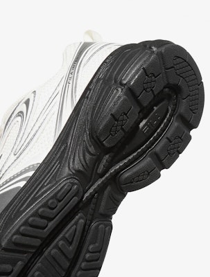 斐乐 Interrun 银色 <韩素希特别版> 灰白/白 11001RM02699G063 Cheap 斐乐 Interrun 银色 <韩素希特别版> 灰白/白 11001RM02699G063