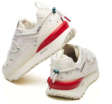 FILA圣诞低帮厚底慢跑鞋 灰/红/绿 T12M111116FGG Lookbook FILA圣诞低帮厚底慢跑鞋 灰/红/绿 T12M111116FGG