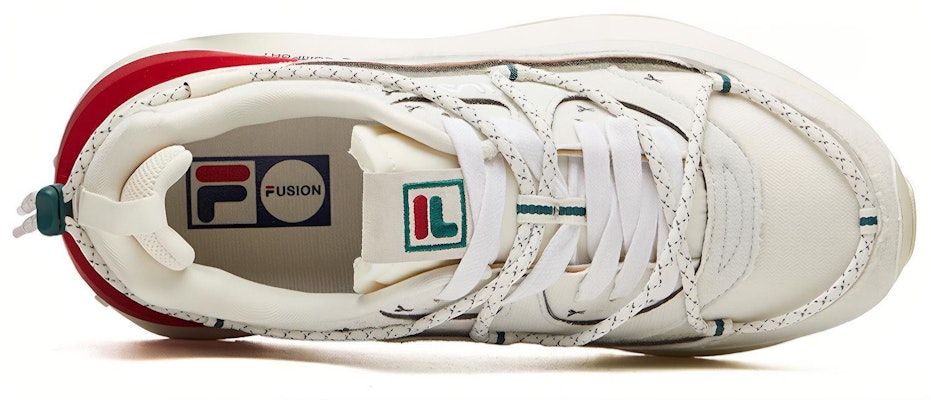 FILA圣诞低帮厚底慢跑鞋 灰/红/绿 T12M111116FGG Shop FILA圣诞低帮厚底慢跑鞋 灰/红/绿 T12M111116FGG