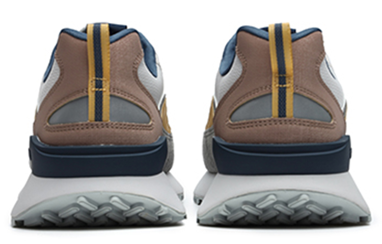 Shop FILA斐乐 男款 低幫 慢跑 休閒鞋 神秘灰