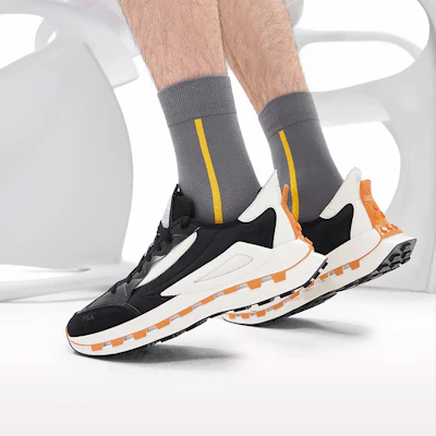 FILA KMシューズ ブラック/ホワイト F12M233113FBG Cheap FILA KMシューズ ブラック/ホワイト F12M233113FBG