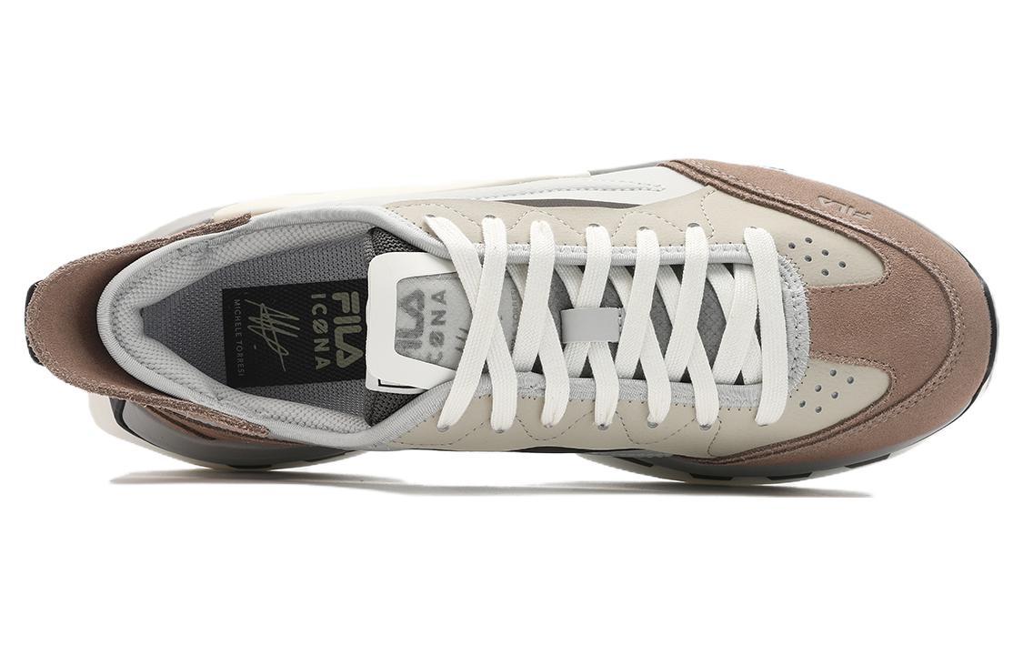 Lookbook FILA KM Rendah 'Kelabu Coklat' F12M341119FSV