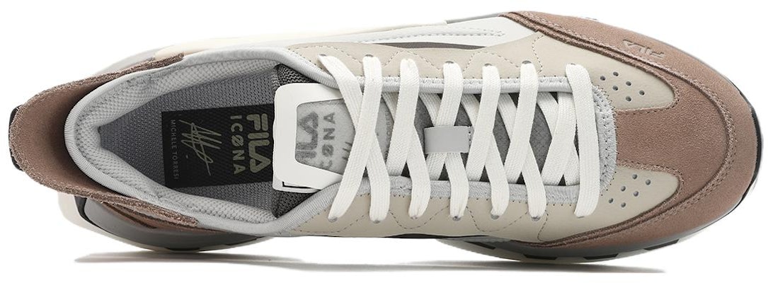 FILA KM Rendah 'Kelabu Coklat' F12M341119FSV Lookbook FILA KM Rendah 'Kelabu Coklat' F12M341119FSV