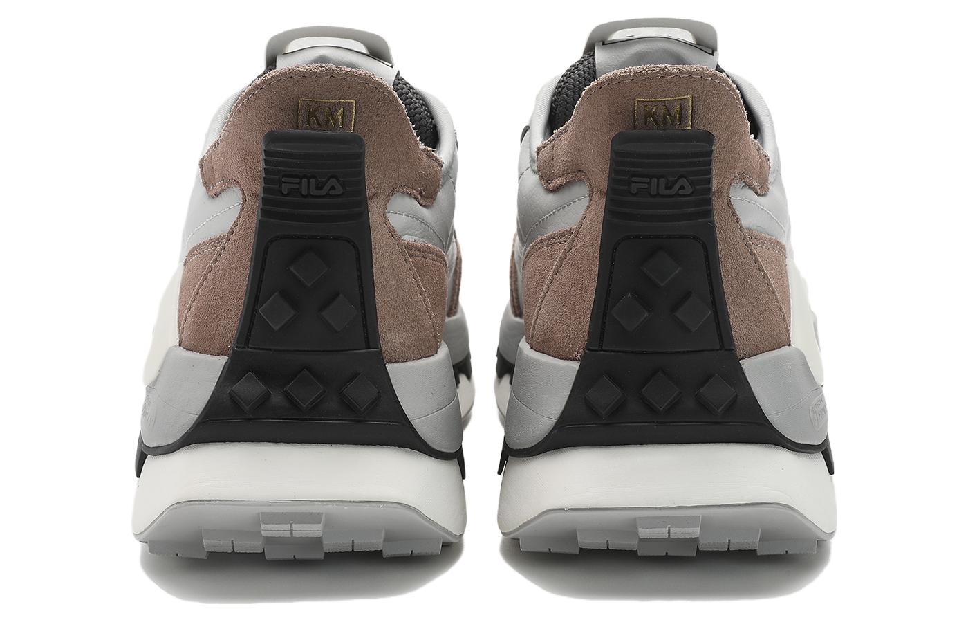 Shop FILA KM Rendah 'Kelabu Coklat' F12M341119FSV