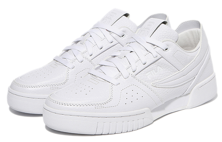Lookbook Sneakers Nyaman Ringan FILA 'Putih Korea' 1TM00624_125