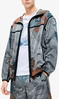 FILA Jaket Longgar Ringan dengan Desain Logo Bordir di Seluruh Bagian F11M238701F-ZA Shop FILA Jaket Longgar Ringan dengan Desain Logo Bordir di Seluruh Bagian F11M238701F-ZA