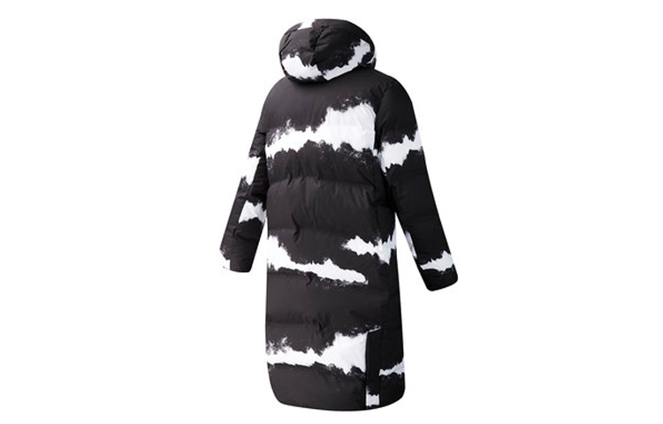 Lookbook FILA Long Down Winter Coat in Jade White A11M041999F-PT