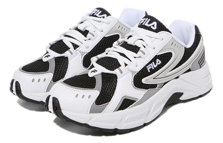 Lookbook FILA Baskets Basses Noir/Blanc 1RM01675D_112