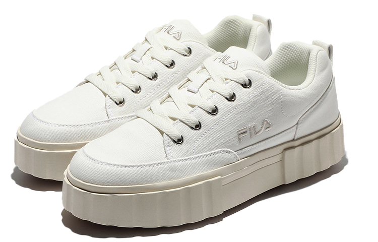 Lookbook FILA Lage Skate Schoenen Crèmekleurig 1TM01576D_920