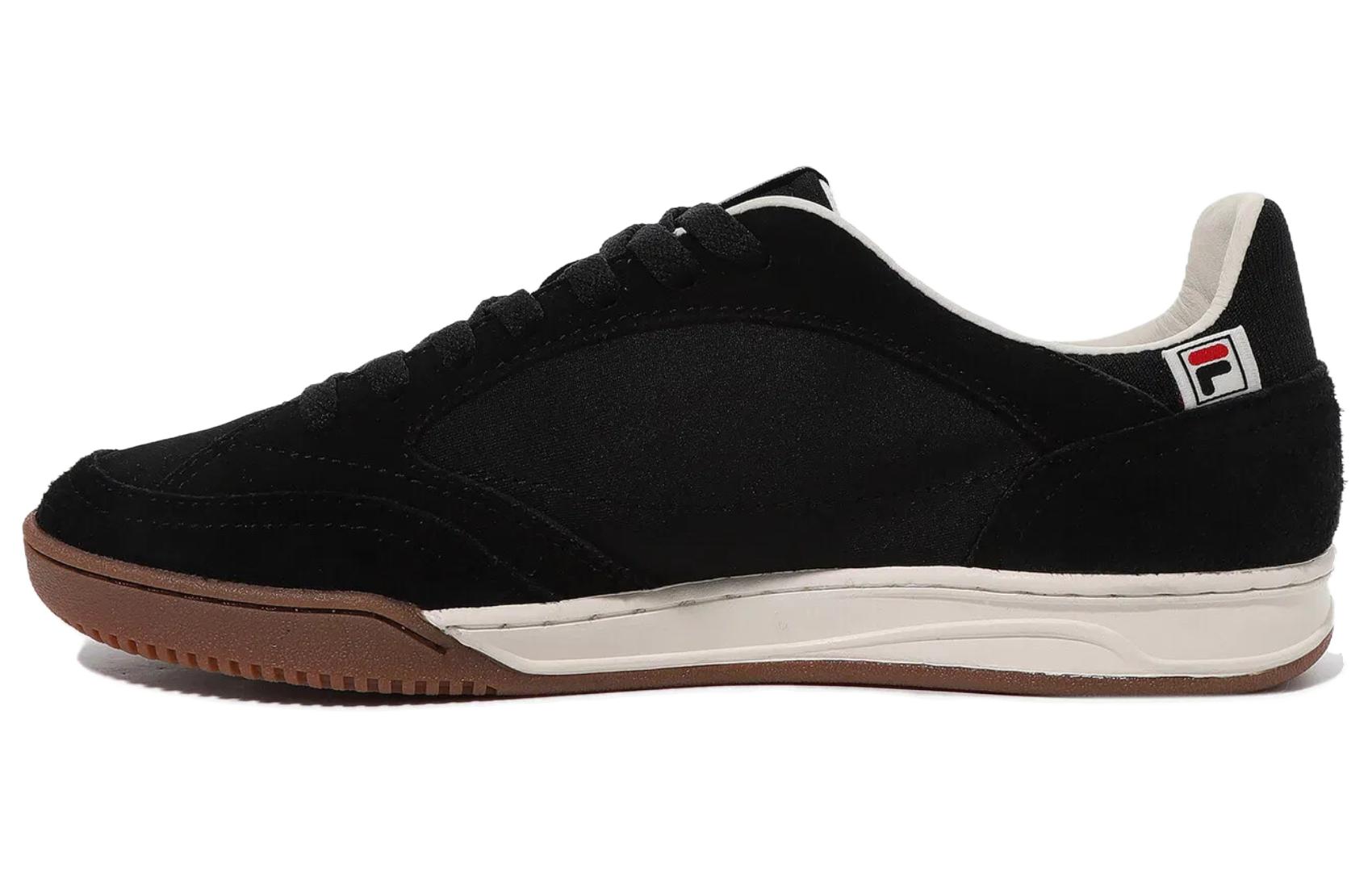 FILA Low-Top Sneaker 'Black and White' 1TM02022G013
